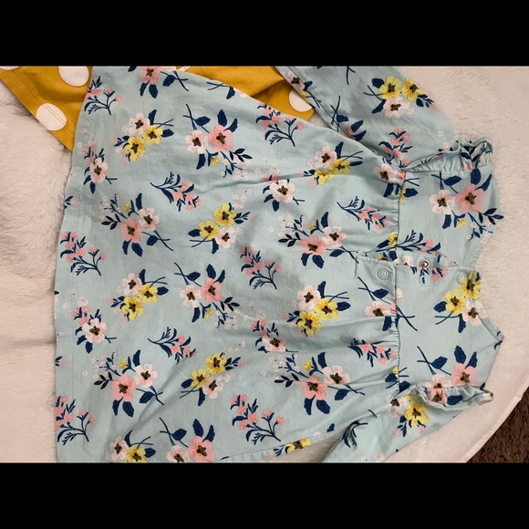 Carter’s dress size 18 month set of 2 dresses - Picture 4 of 5